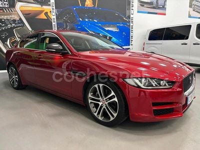 Rojo Usado 2019 Jaguar XE R-Sport Berlina | 12.499 € (Super precio)