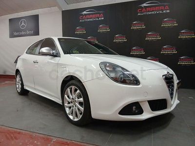 Blanco Usado 2011 Alfa Romeo Giulietta Progression Berlina | 8990 € (Un poco caro)