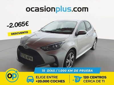 Usado Toyota Yaris Hybrid Active 116 CV (85 kW) 2024 Gris Berlina