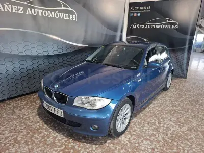 Usado BMW 116 115 CV (84 kW) 2006 Azul Utilitario