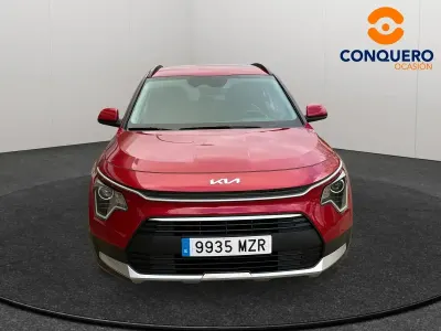Usado Kia Niro 129 CV (94 kW) 2025 Rojo SUV