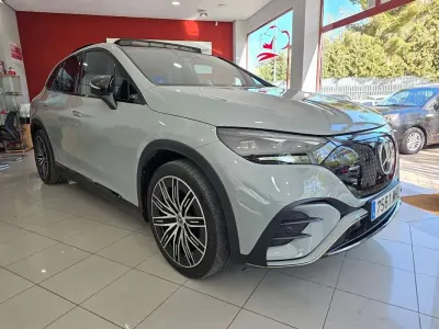 Usado Mercedes EQE350 214 kW (292 CV) 2023 Gris SUV