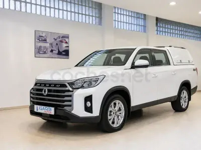Usado SsangYong Musso 202 CV (148 kW) 2023 Blanco Pickup/Camioneta