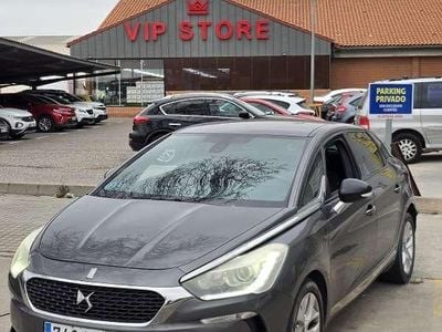Usado DS Automobiles DS5 Style 120 CV (88 kW) 2016 Gris / plata Utilitario