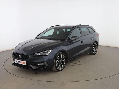 Gris Usado 2021 Seat Leon FR Familiar | 22.099 € (Precio justo)