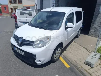 Usado Renault Kangoo 90 CV (66 kW) 2018 Blanco Monovolumen