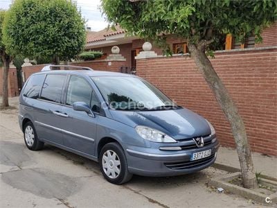 Peugeot 807