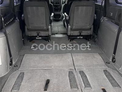 Gris / plata Usado 2005 Chrysler Grand Voyager Monovolumen | 2800 € (Precio justo)