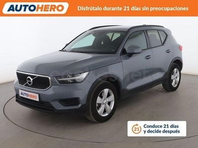 Usado Volvo XC40 Momentum 129 CV (94 kW) 2021 Gris SUV