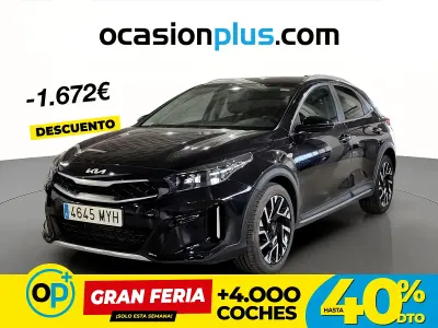 Usado Kia XCeed 100 CV (73 kW) 2025 Blanco SUV