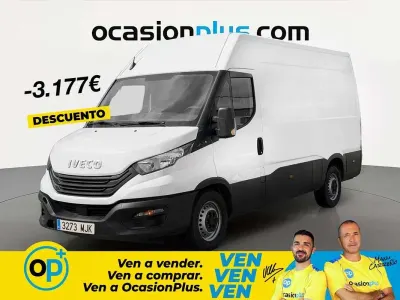 Usado Iveco Daily 156 CV (114 kW) 2023 Blanco Van