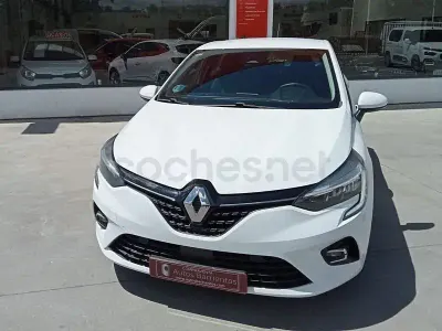 Usado Renault Clio V Intens 100 CV (73 kW) 2020 Blanco Berlina