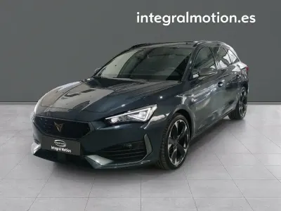 Usado Cupra Leon 150 CV (110 kW) 2024 Gris Familiar