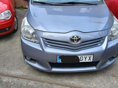 Usado Toyota Auris Active 90 CV (66 kW) 2010 Azul Utilitario