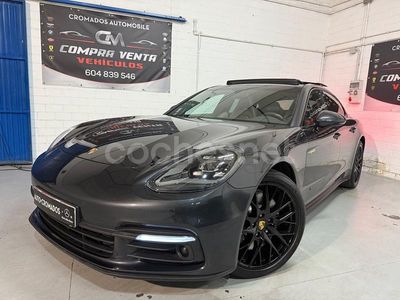 Porsche Panamera 4