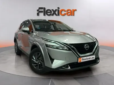 Usado Nissan Qashqai Acenta 158 CV (116 kW) 2023 Gris SUV