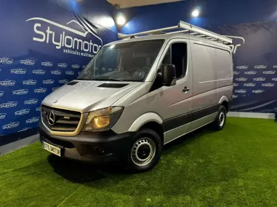 Usado Mercedes Sprinter 129 CV (94 kW) 2014 Plateado Van