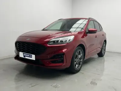 Usado Ford Kuga ST-Line 120 CV (88 kW) 2022 Rojo SUV