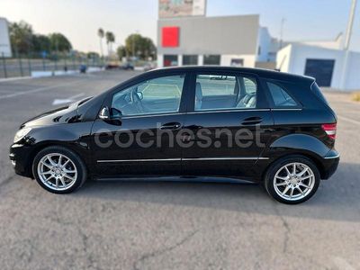 Mercedes B180