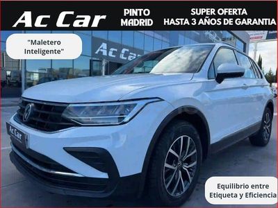 Usado VW Tiguan 130 CV (95 kW) 2023 Gris / plata SUV