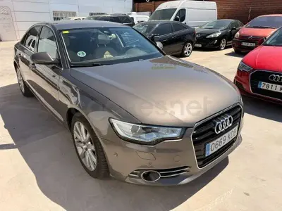 Usado Audi A6 204 CV (150 kW) 2011 Beige Berlina