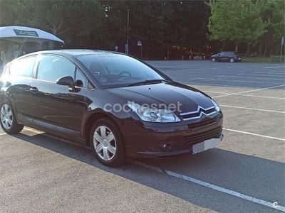 Usado Citroën C4 VTR Sport 110 CV (80 kW) 2005 Negro Berlina