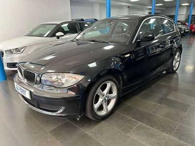 Usado BMW 116 116 CV (85 kW) 2010 Negro Utilitario