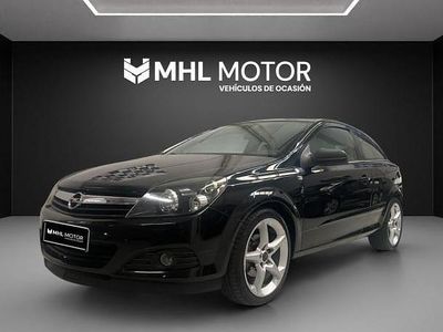 Usado Opel Astra GTC Cosmo 125 CV (91 kW) 2006 Negro Berlina
