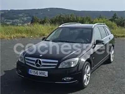 Usado Mercedes C220 Avantgarde 170 CV (125 kW) 2010 Negro Familiar