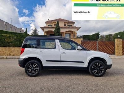 Usado Skoda Yeti Active 105 CV (77 kW) 2012 Blanco SUV