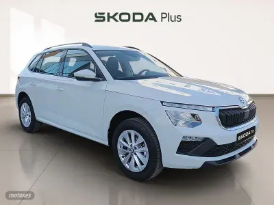 Usado Skoda Kamiq 2025 Blanco SUV