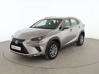 Usado Lexus NX300h Business Edition 197 CV (144 kW) 2018 Gris SUV