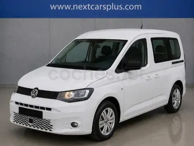 Usado VW Caddy 122 CV (89 kW) 2021 Blanco Monovolumen