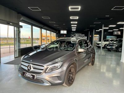 Mercedes GLA220