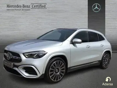 Usado Mercedes GLA200 150 CV (110 kW) 2024 Plata iridio SUV