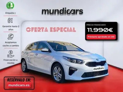 Usado Kia Ceed 120 CV (88 kW) 2019 Blanco Utilitario