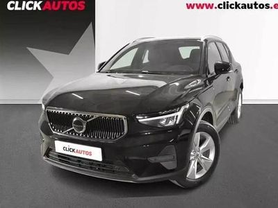 Usado 2025 Volvo XC40 Core SUV | 30.150 €