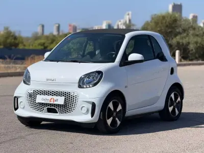 Usado Smart ForTwo Coupé 60 kW (82 CV) 2021 Blanco Coupe