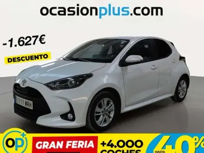 Usado Toyota Yaris Edition 125 CV (91 kW) 2024 Blanco Utilitario