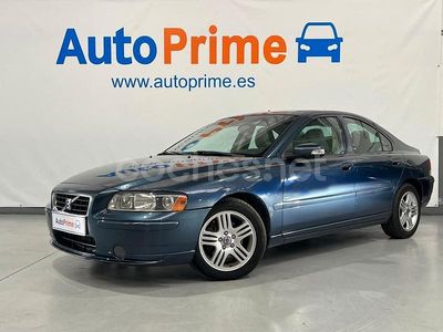 Azul Usado 2006 Volvo S60 Momentum Berlina | 4470 € (Precio justo)