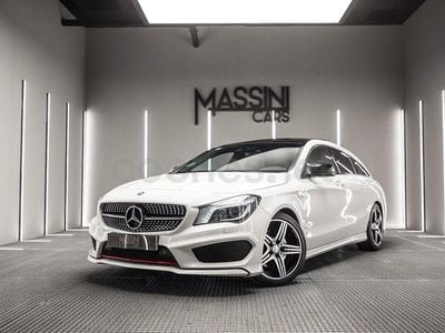 Blanco Usado 2015 Mercedes CLA250 Shooting Brake AMG line Familiar | 23.999 € (Un poco caro)