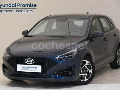 Usado Hyundai i30 100 CV (73 kW) 2024 Azul Berlina