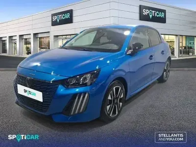 Usado Peugeot 208 Allure 100 CV (73 kW) 2025 Azul Utilitario