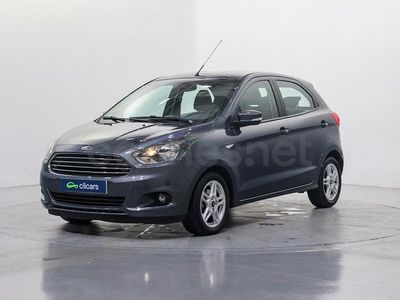 Usado Ford Ka Plus 85 CV (62 kW) 2018 Gris / plata Utilitario