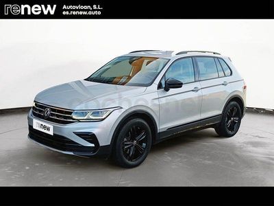Usado VW Tiguan Sportline 150 CV (110 kW) 2023 Gris / plata SUV