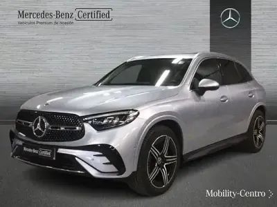 Usado Mercedes GLC220 AMG line 197 CV (144 kW) 2024 Hightechsilber metallic SUV