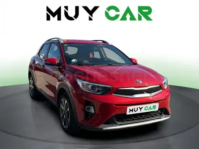 Usado Kia Stonic 101 CV (74 kW) 2019 Rojo SUV