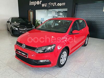 Rojo Usado 2015 VW Polo Advance Berlina | 10.500 € (Precio justo)