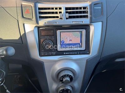 Usado Toyota Yaris 90 CV (66 kW) 2008 Negro Utilitario