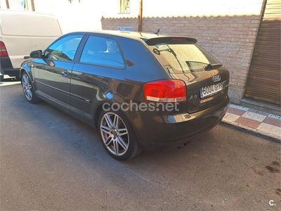 Gris / plata Usado 2008 Audi A3 Ambition Berlina | 6900 € (Precio justo)